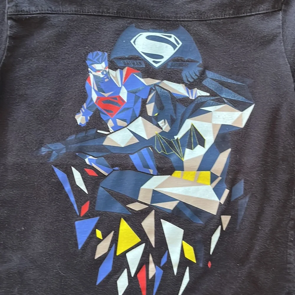 Bundle of 5 graphic T-shirts, sz 5/6